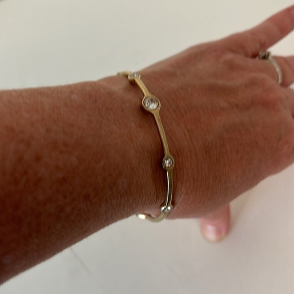 Vintage Lia Sophia Gold Tone & Round Rhinestone Bangle Bracelet Costume Jewelry